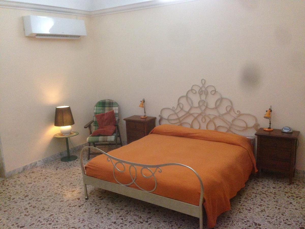 B&B Cavour Torre Maggiore Exterior foto