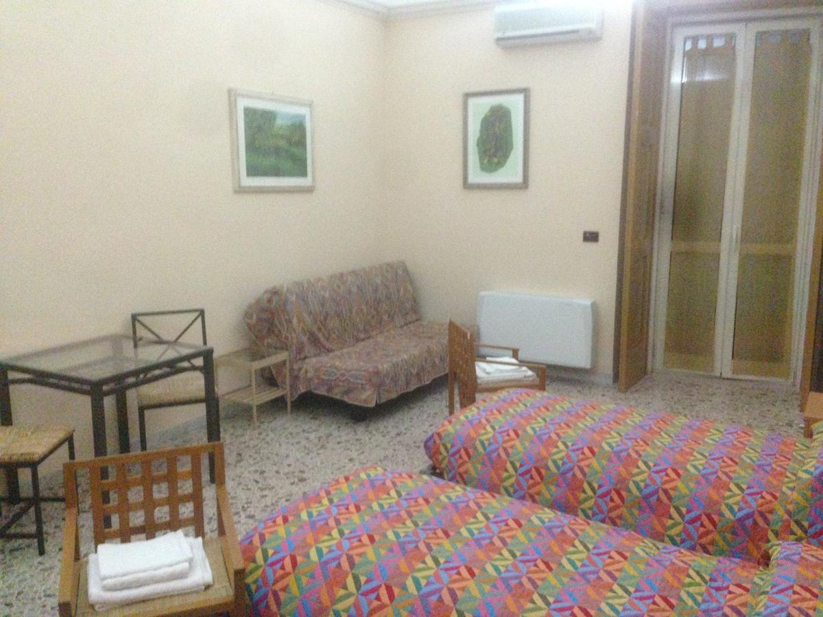 B&B Cavour Torre Maggiore Exterior foto